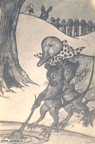 برادر آقاموشه از جلو، مادرش از پشت سر و آقا غازه، هر سه یکدیگر را گرفتند